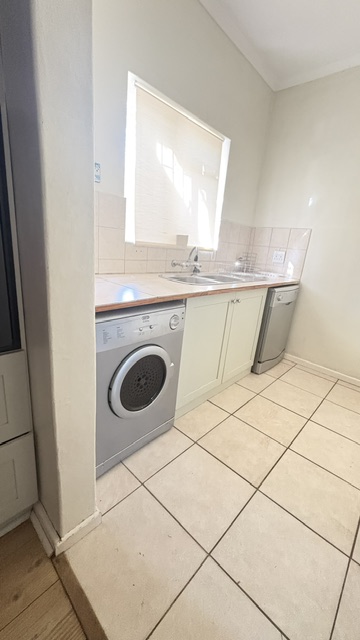 3 Bedroom Property for Sale in Sandbaai Western Cape